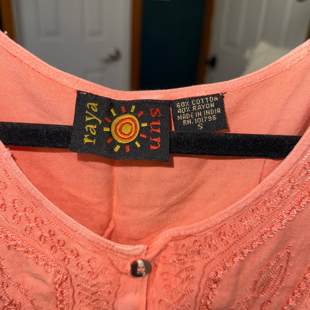 Raya Sun Peach Button-Front Midi Dress - Picture 4 of 4